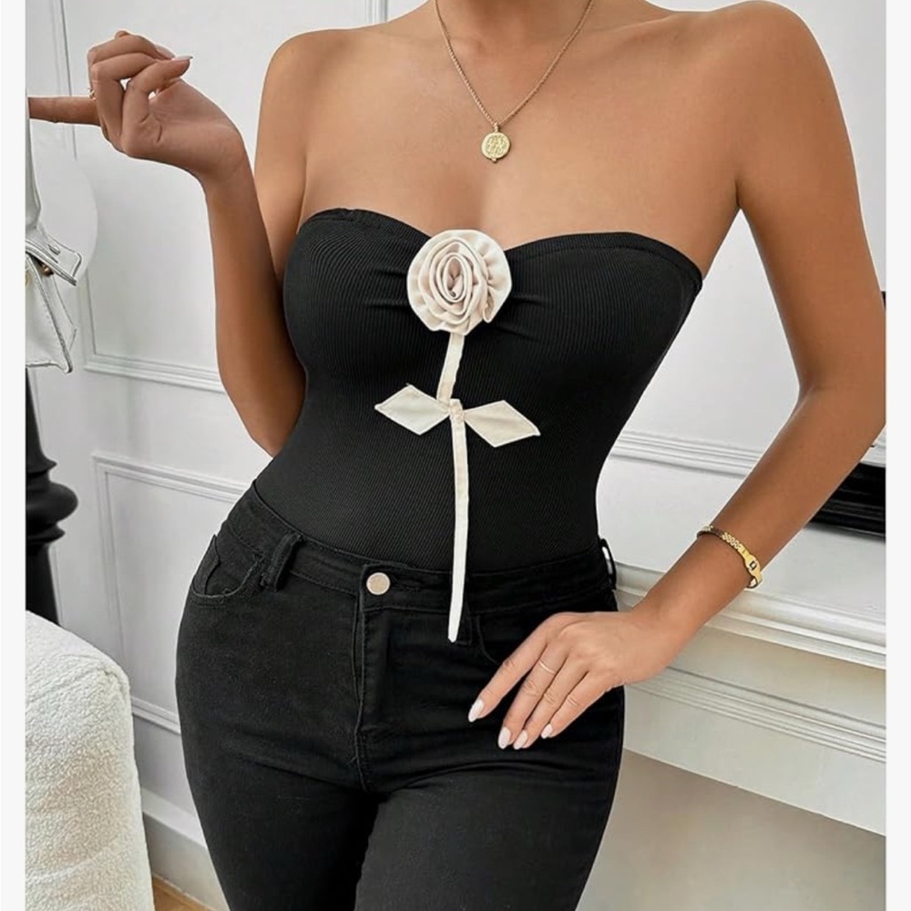 3D Floral Strapless Bodysuit